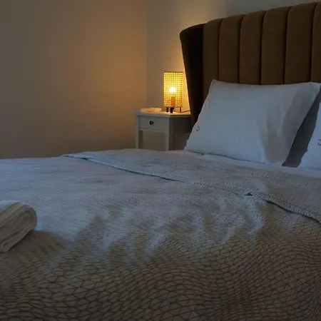 Delight アパート Chalkís