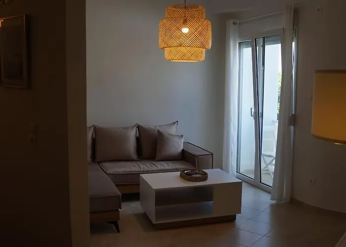 Delight アパート Chalkís